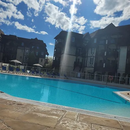 Cosy Centre Piscine Ete Parking Prive