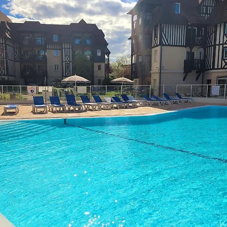 Cosy Centre Piscine Ete Parking Prive Апартаменты